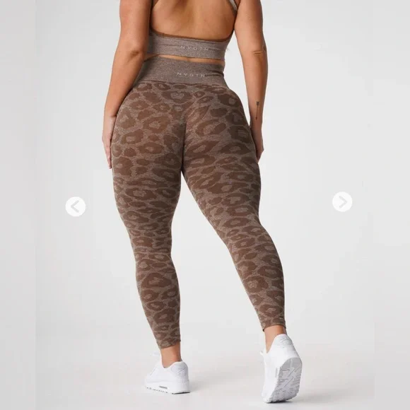 Mocha Leopard Seamless Leggings, size L - Picture 4 of 10